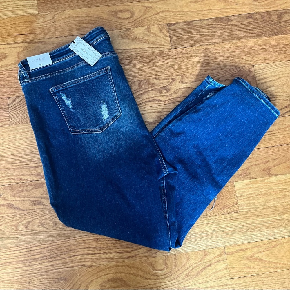 Glitzy Girlz-Plus Size 26 Stretch Destroyed Silhouette Denim Jeans NWT NEW